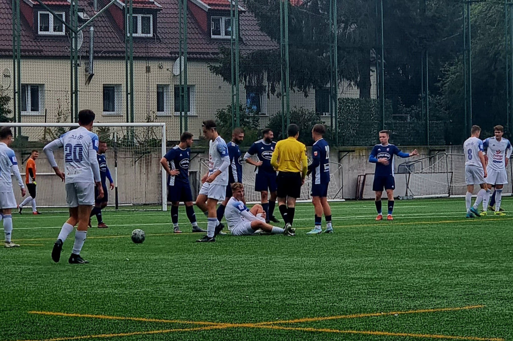 Bałtyk II Gdynia -  Orzeł Trąbki Wielkie  2:0 (0:0) 02.10.2022