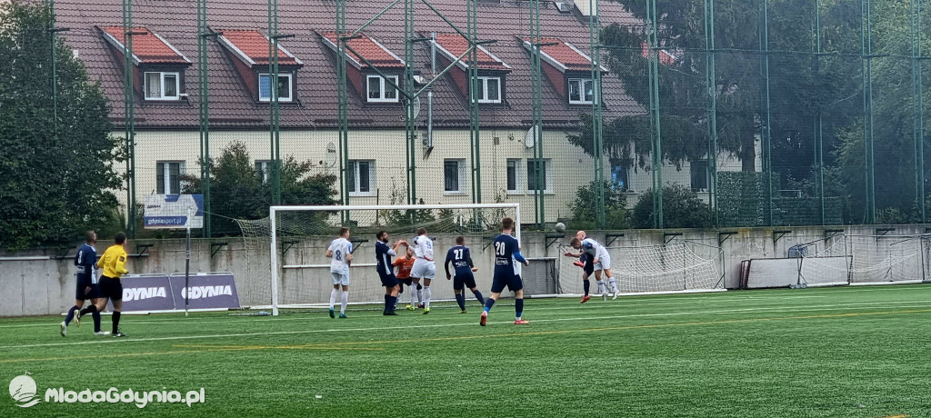 Bałtyk II Gdynia -  Orzeł Trąbki Wielkie  2:0 (0:0) 02.10.2022