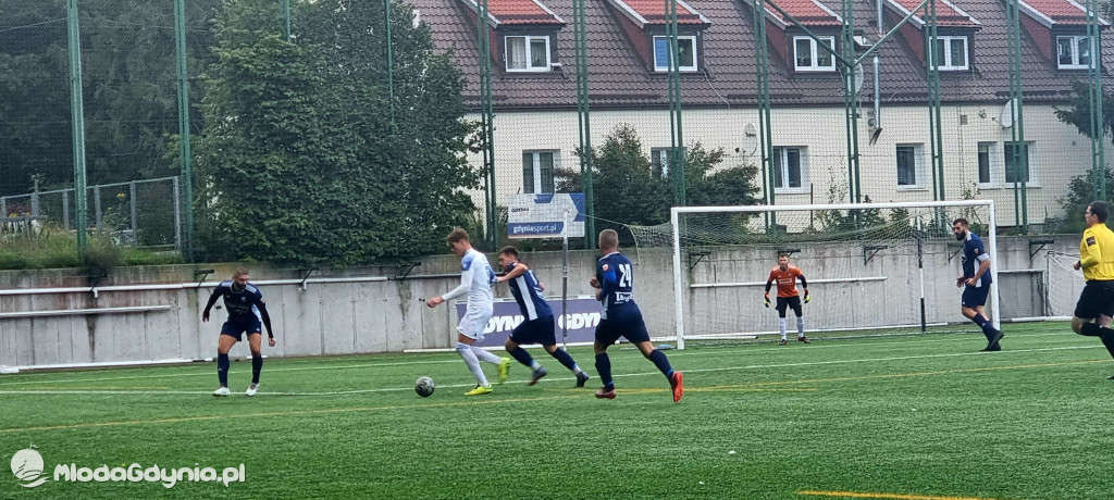 Bałtyk II Gdynia -  Orzeł Trąbki Wielkie  2:0 (0:0) 02.10.2022