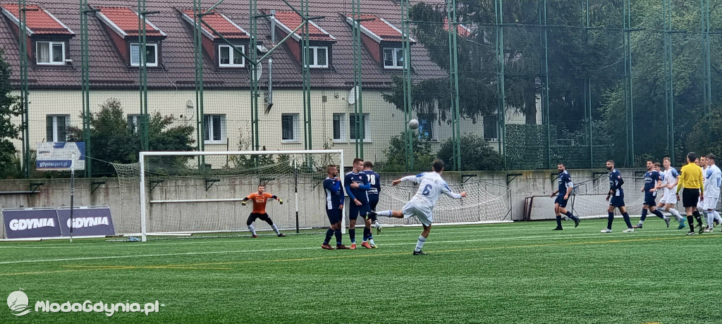 Bałtyk II Gdynia -  Orzeł Trąbki Wielkie  2:0 (0:0) 02.10.2022