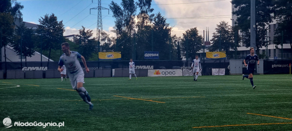 Bałtyk II Gdynia -  Orzeł Trąbki Wielkie  2:0 (0:0) 02.10.2022