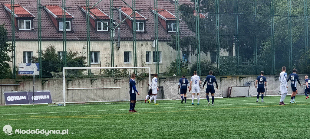 Bałtyk II Gdynia -  Orzeł Trąbki Wielkie  2:0 (0:0) 02.10.2022