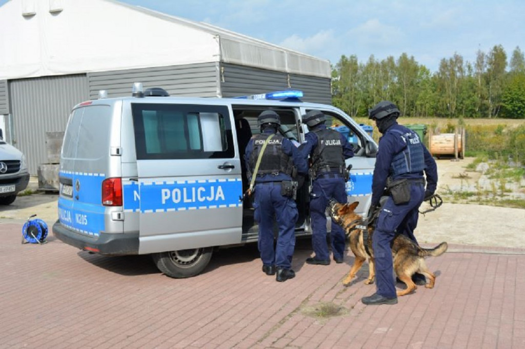 Policja Gdynia. Ćwiczenia dowódczo-sztabowe pn. „BOMBA”