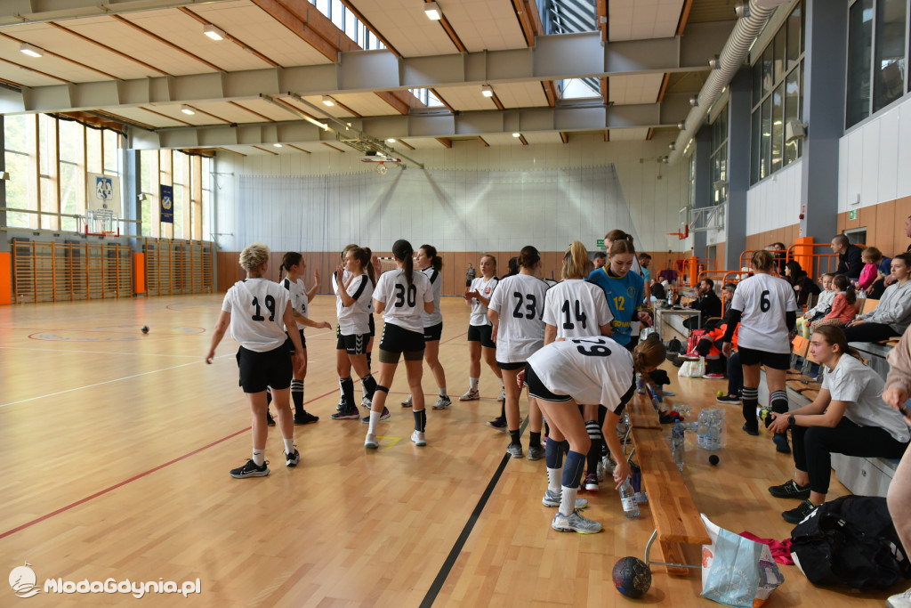 SPR AMW Gdynia - Pogoń Kusy Szczecin 32:27