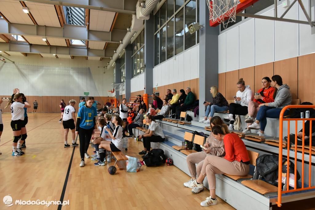 SPR AMW Gdynia - Pogoń Kusy Szczecin 32:27