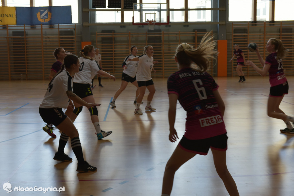SPR AMW Gdynia - Pogoń Kusy Szczecin 32:27