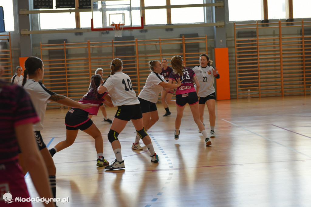 SPR AMW Gdynia - Pogoń Kusy Szczecin 32:27