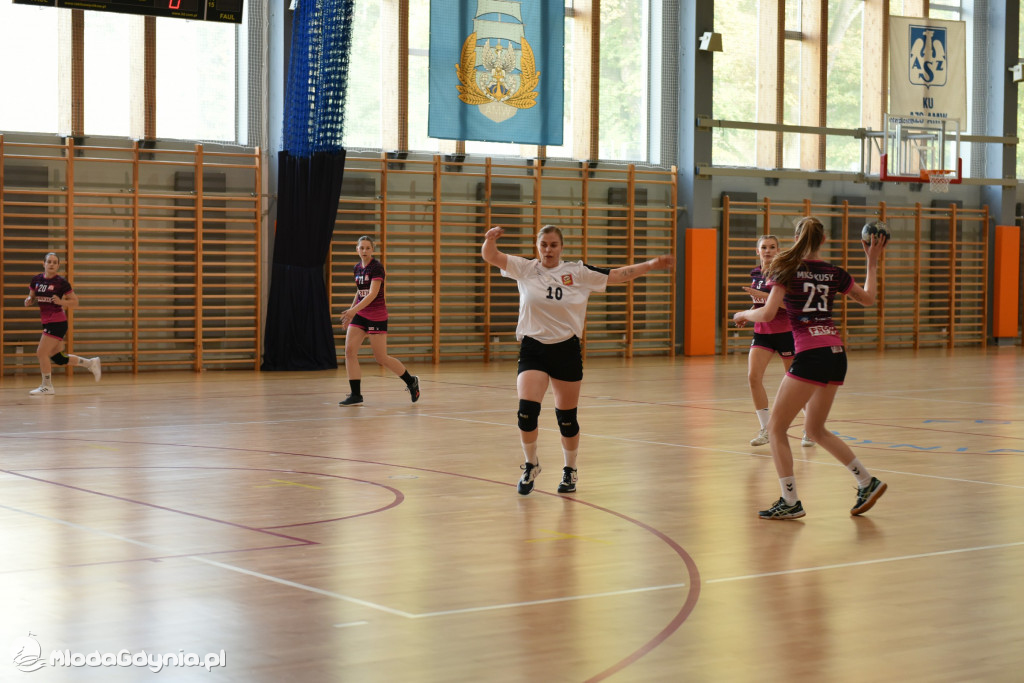SPR AMW Gdynia - Pogoń Kusy Szczecin 32:27