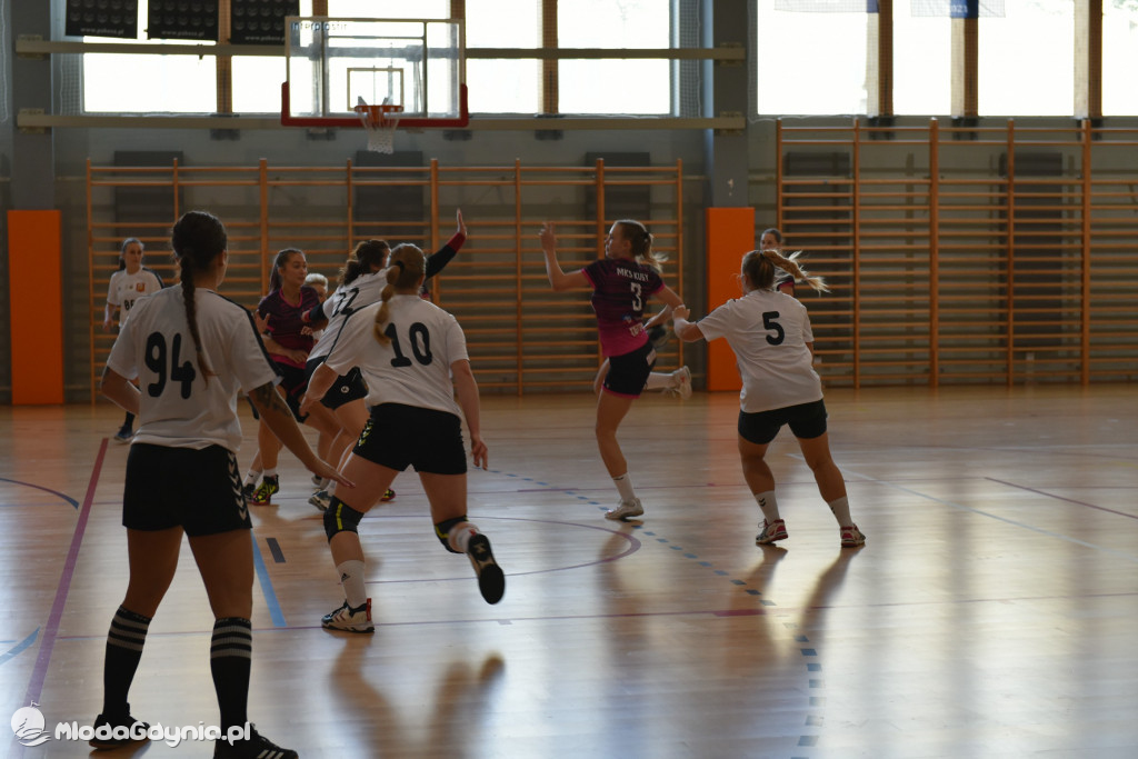 SPR AMW Gdynia - Pogoń Kusy Szczecin 32:27