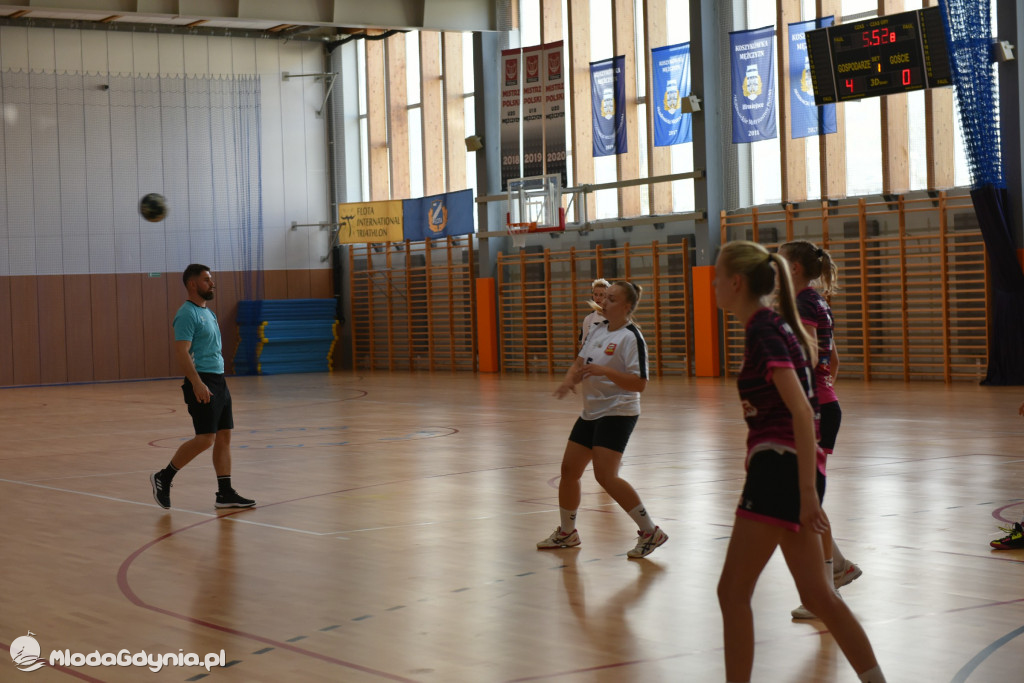 SPR AMW Gdynia - Pogoń Kusy Szczecin 32:27