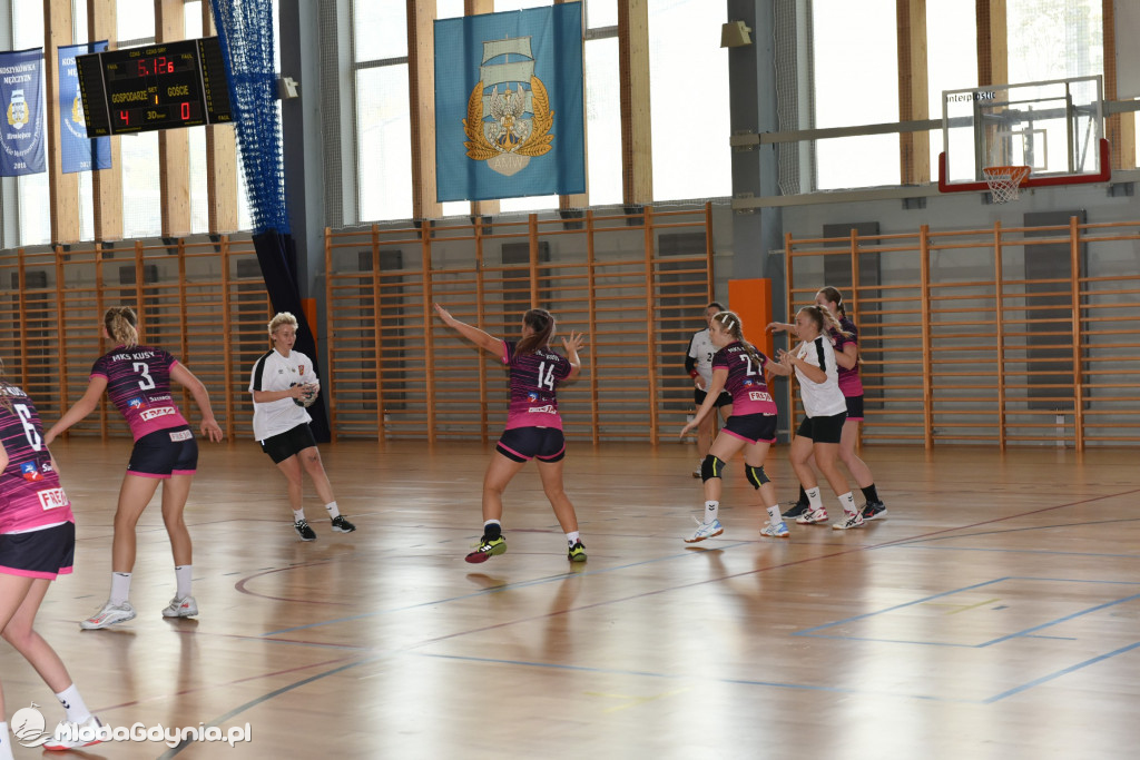 SPR AMW Gdynia - Pogoń Kusy Szczecin 32:27