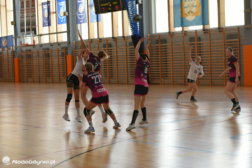 SPR AMW Gdynia - Pogoń Kusy Szczecin 32:27