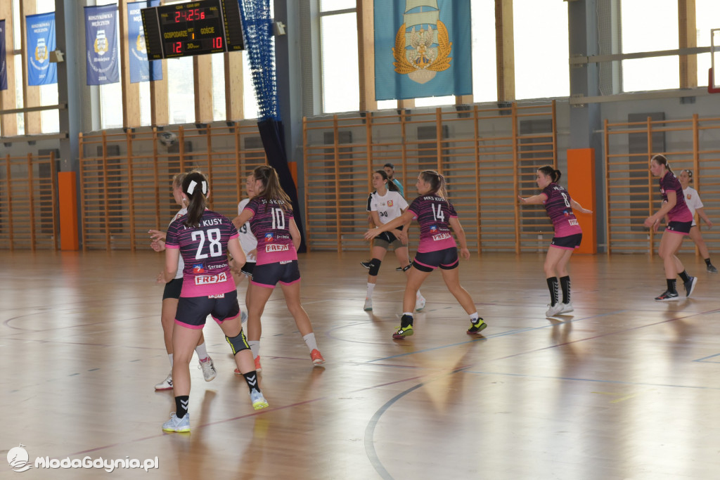 SPR AMW Gdynia - Pogoń Kusy Szczecin 32:27
