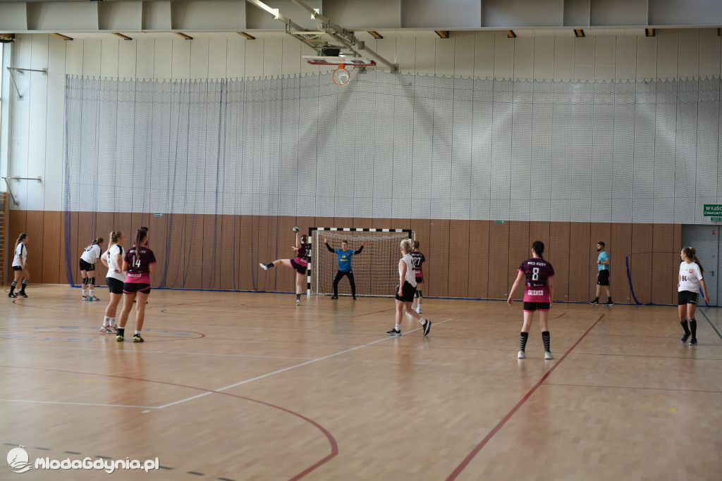 SPR AMW Gdynia - Pogoń Kusy Szczecin 32:27