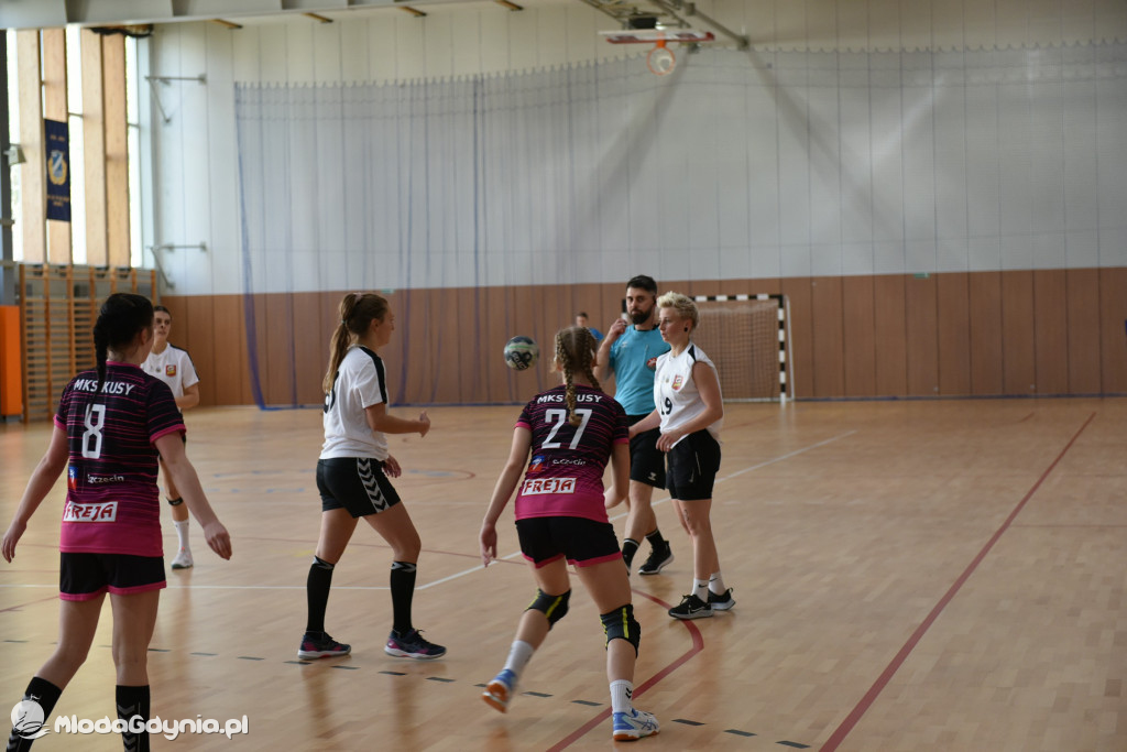 SPR AMW Gdynia - Pogoń Kusy Szczecin 32:27
