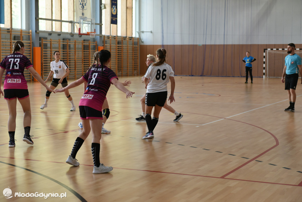 SPR AMW Gdynia - Pogoń Kusy Szczecin 32:27