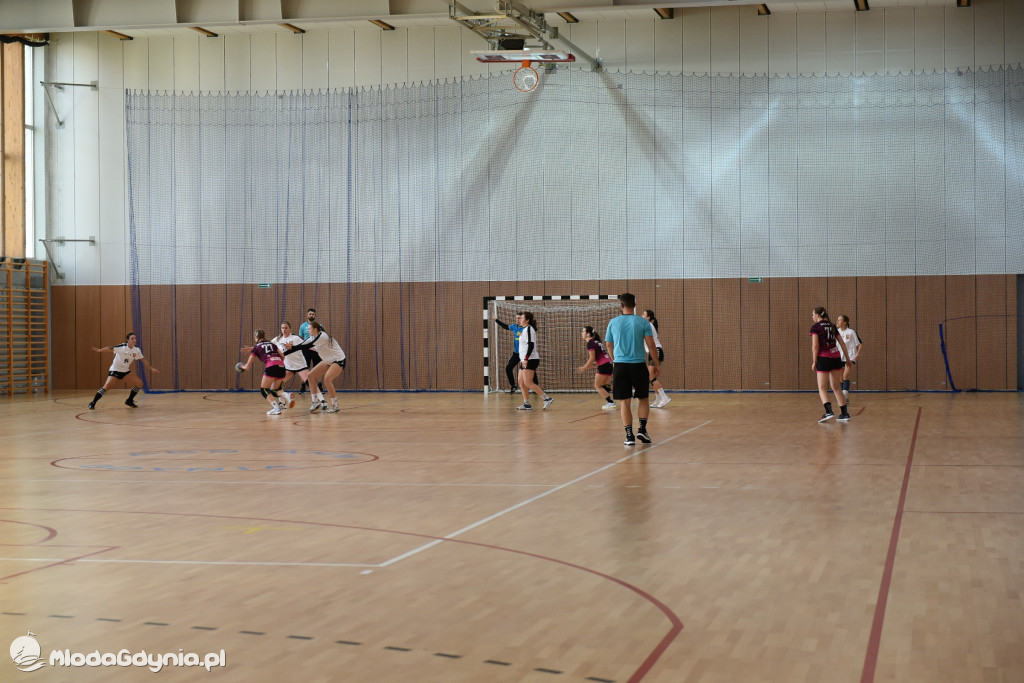 SPR AMW Gdynia - Pogoń Kusy Szczecin 32:27