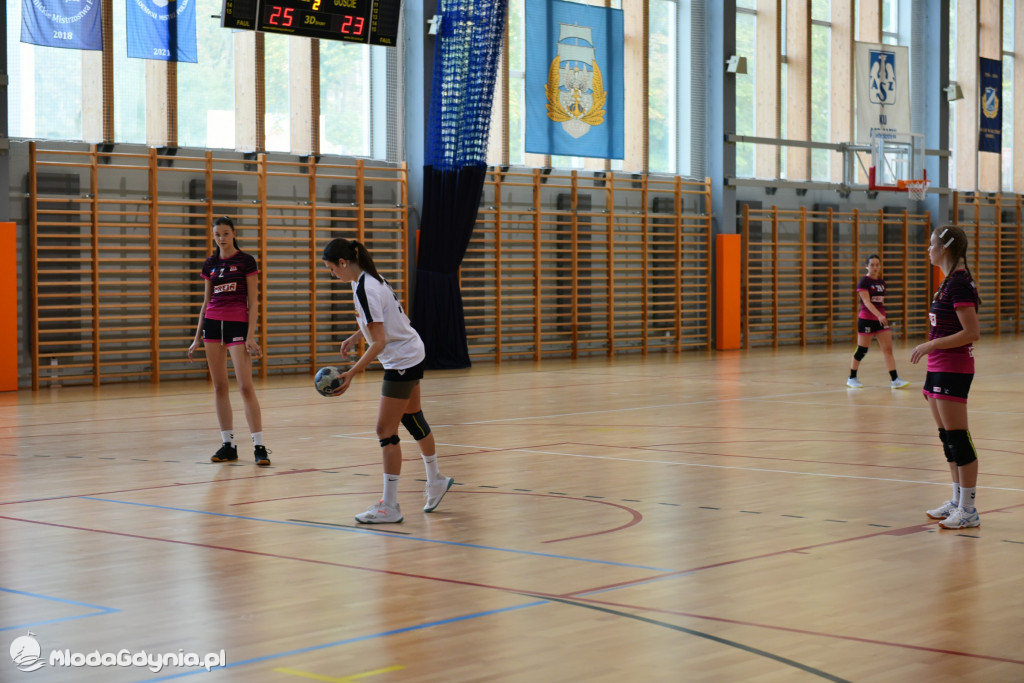 SPR AMW Gdynia - Pogoń Kusy Szczecin 32:27