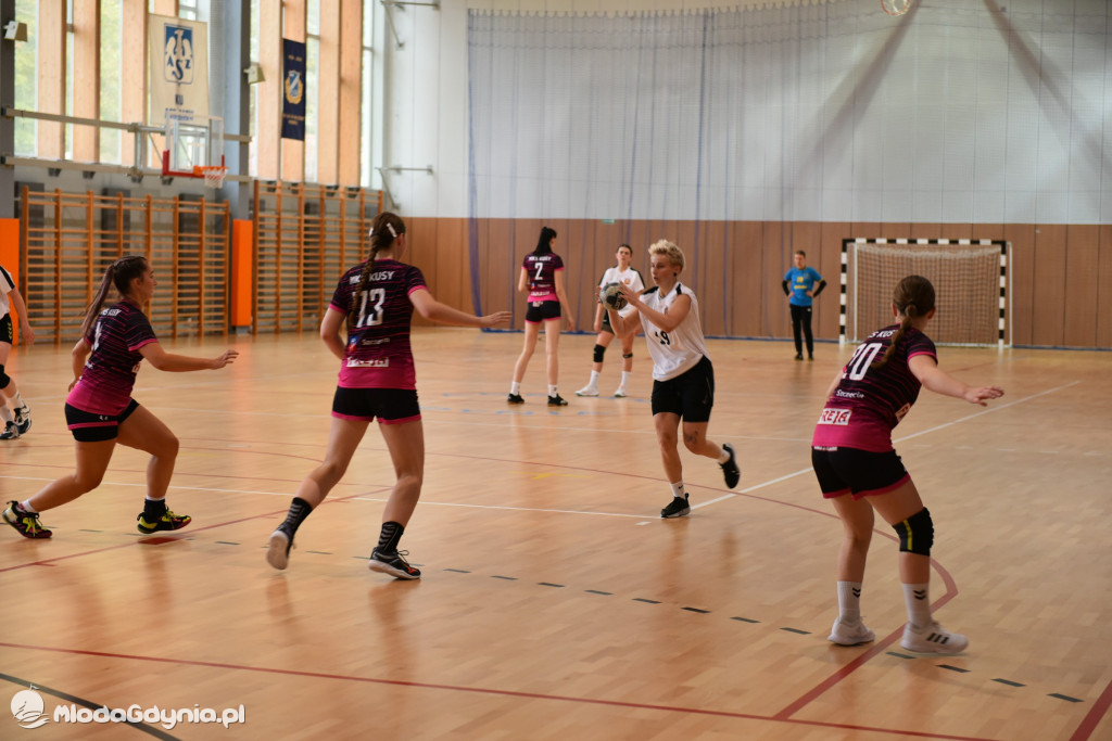 SPR AMW Gdynia - Pogoń Kusy Szczecin 32:27