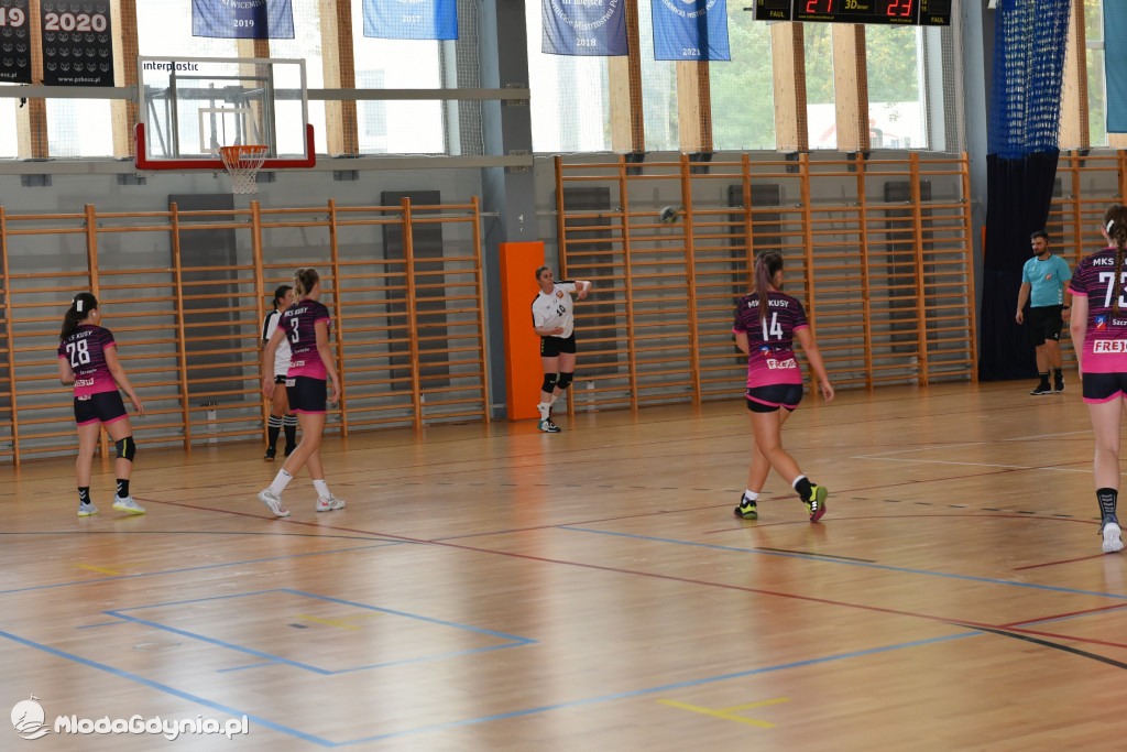 SPR AMW Gdynia - Pogoń Kusy Szczecin 32:27