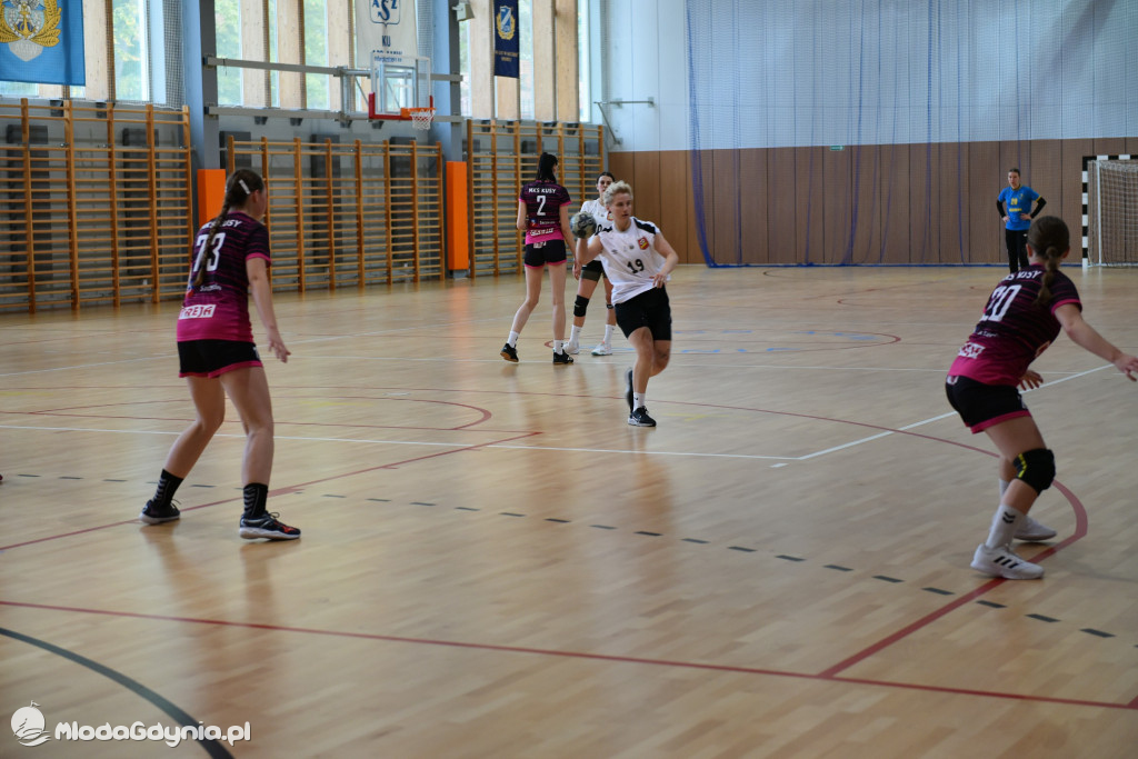 SPR AMW Gdynia - Pogoń Kusy Szczecin 32:27