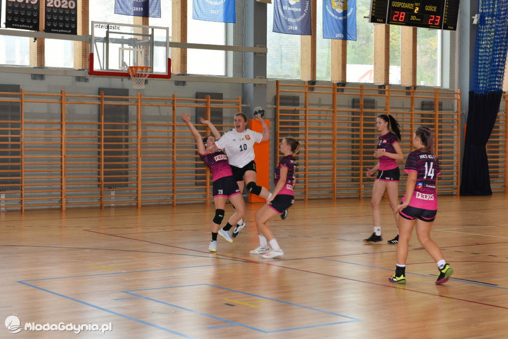 SPR AMW Gdynia - Pogoń Kusy Szczecin 32:27
