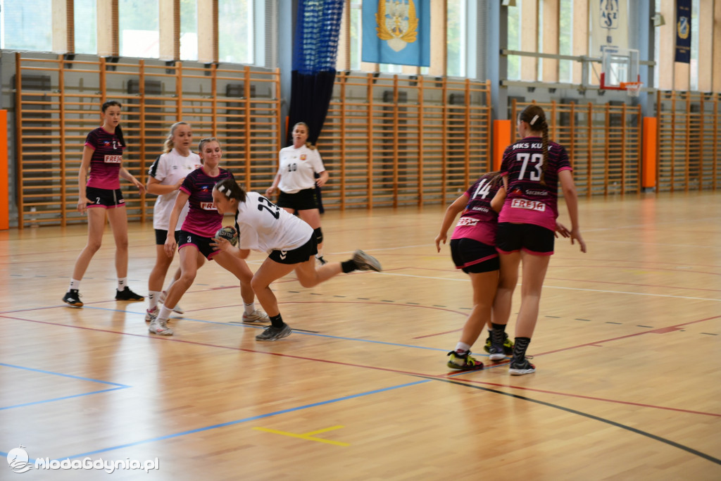 SPR AMW Gdynia - Pogoń Kusy Szczecin 32:27