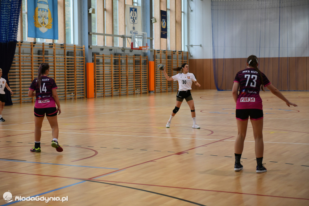 SPR AMW Gdynia - Pogoń Kusy Szczecin 32:27