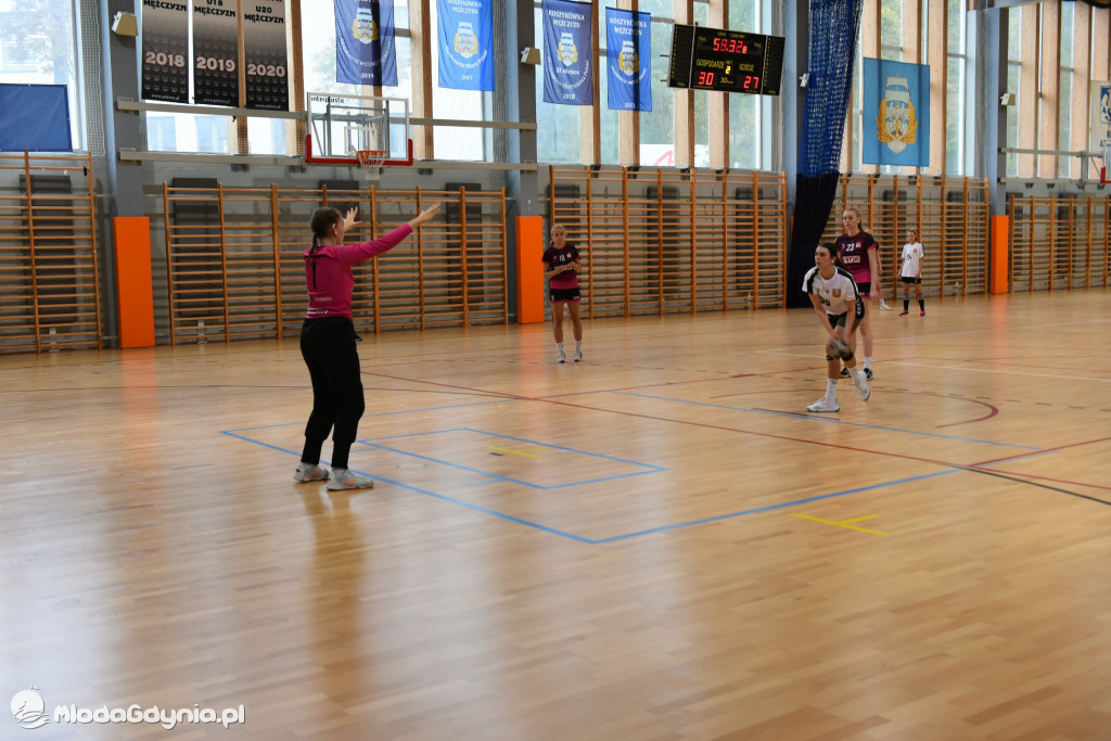 SPR AMW Gdynia - Pogoń Kusy Szczecin 32:27