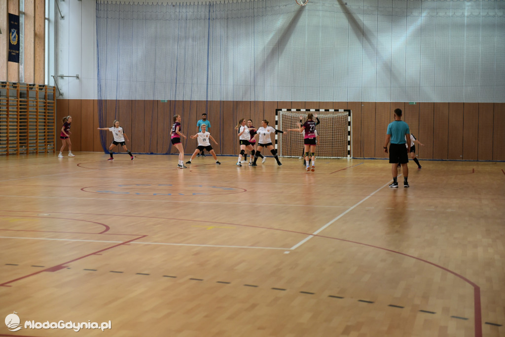 SPR AMW Gdynia - Pogoń Kusy Szczecin 32:27
