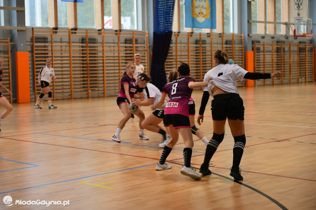 SPR AMW Gdynia - Pogoń Kusy Szczecin 32:27