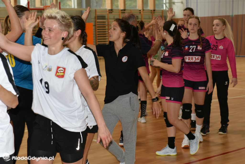 SPR AMW Gdynia - Pogoń Kusy Szczecin 32:27