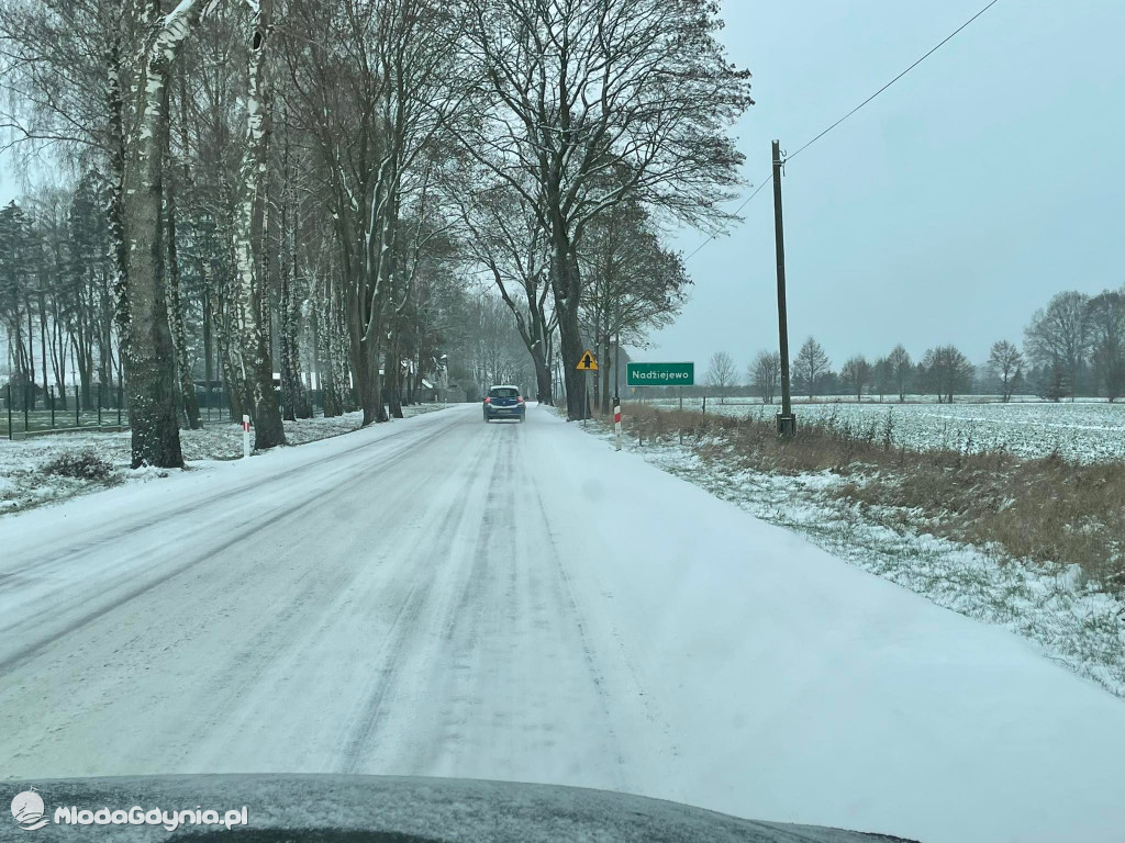 Czarne - zima jak zwykle zaskoczyła drogowców!