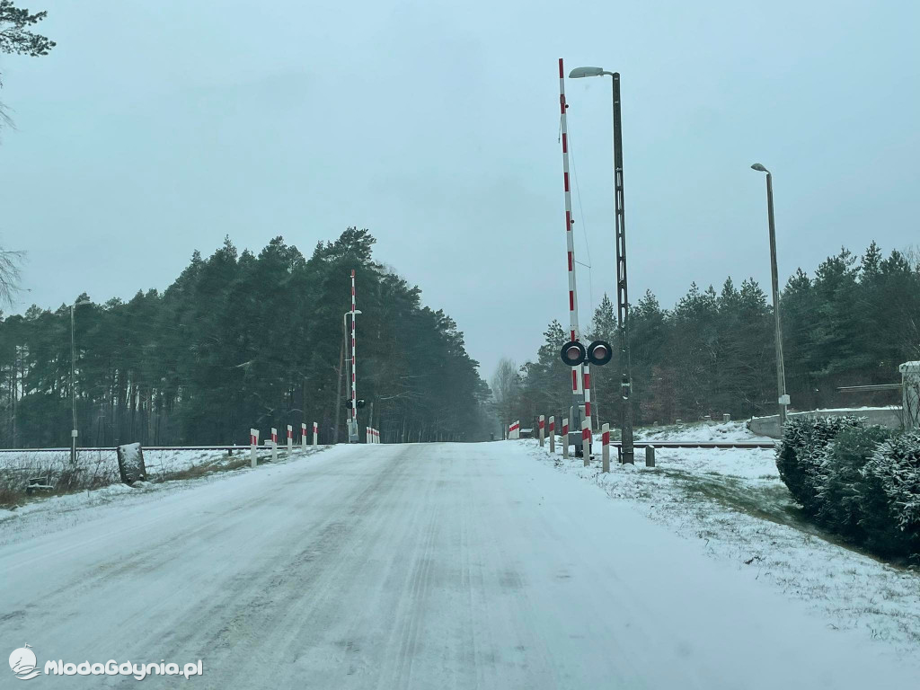 Czarne - zima jak zwykle zaskoczyła drogowców!