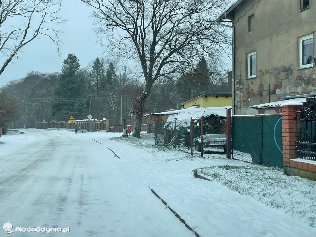 Czarne - zima jak zwykle zaskoczyła drogowców!