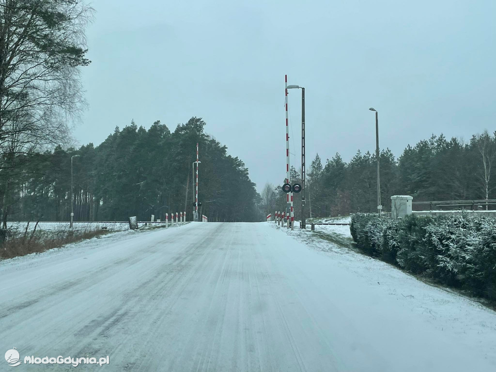 Czarne - zima jak zwykle zaskoczyła drogowców!