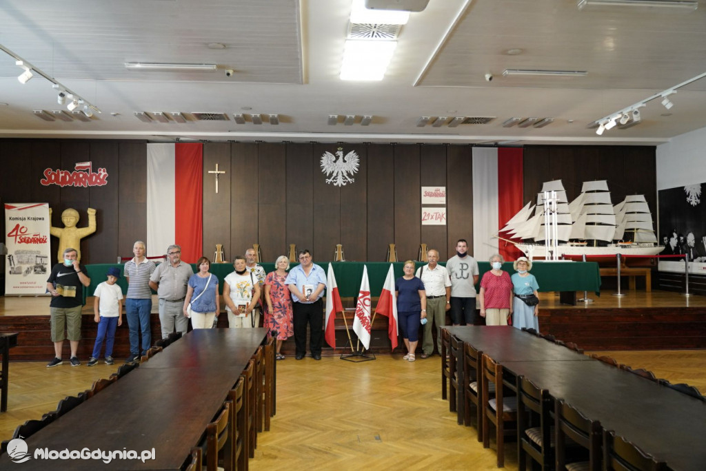 Aktywni+ / program będący częścią realizowanego wsparcia dla dawnych działaczy opozycji