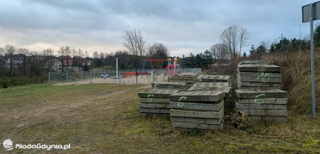 Rębiechowo - plac zabaw