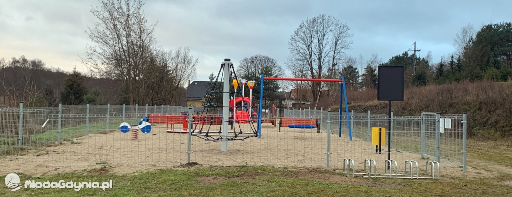 Rębiechowo - plac zabaw