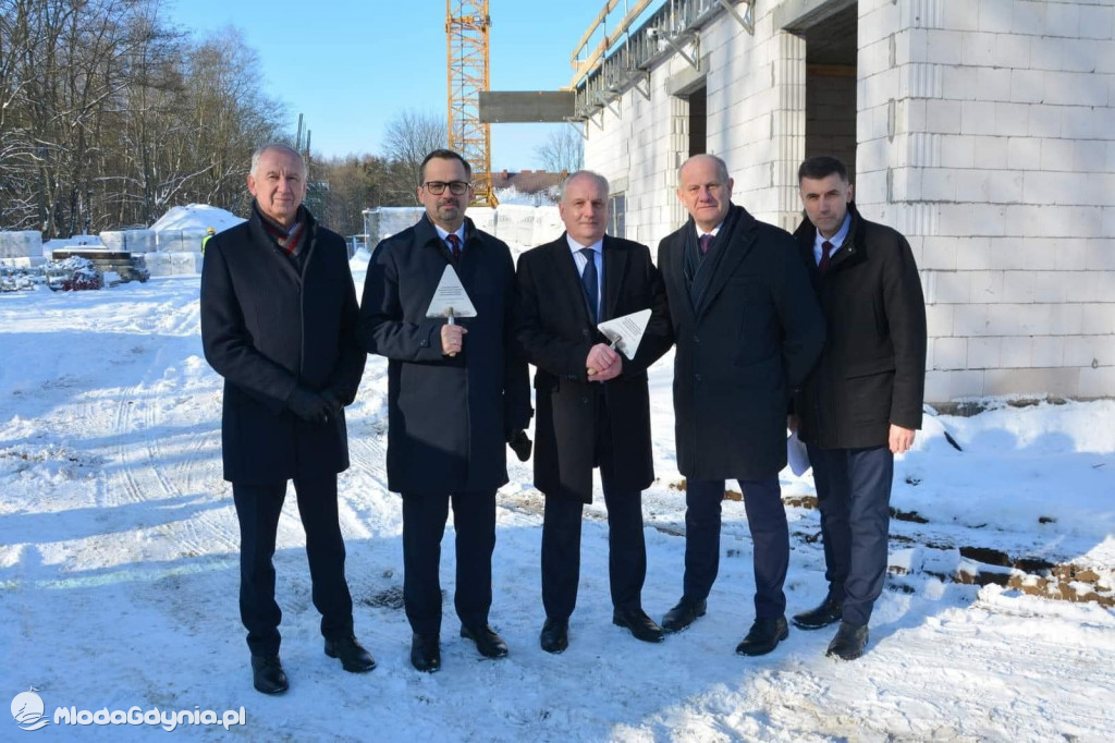 Banino - szkoła podstawowa w budowie 06.02.2023
