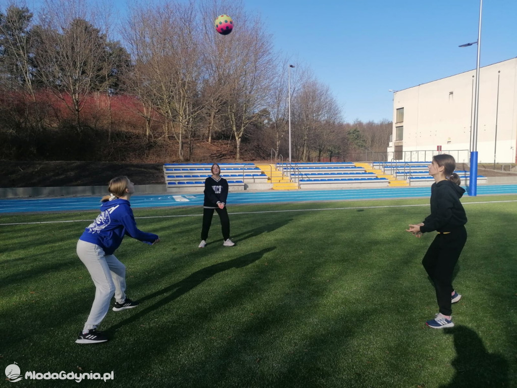 SP 44 - Klasa sportowa 8 c korzysta z długo wyczekiwanego obiektu sportowego