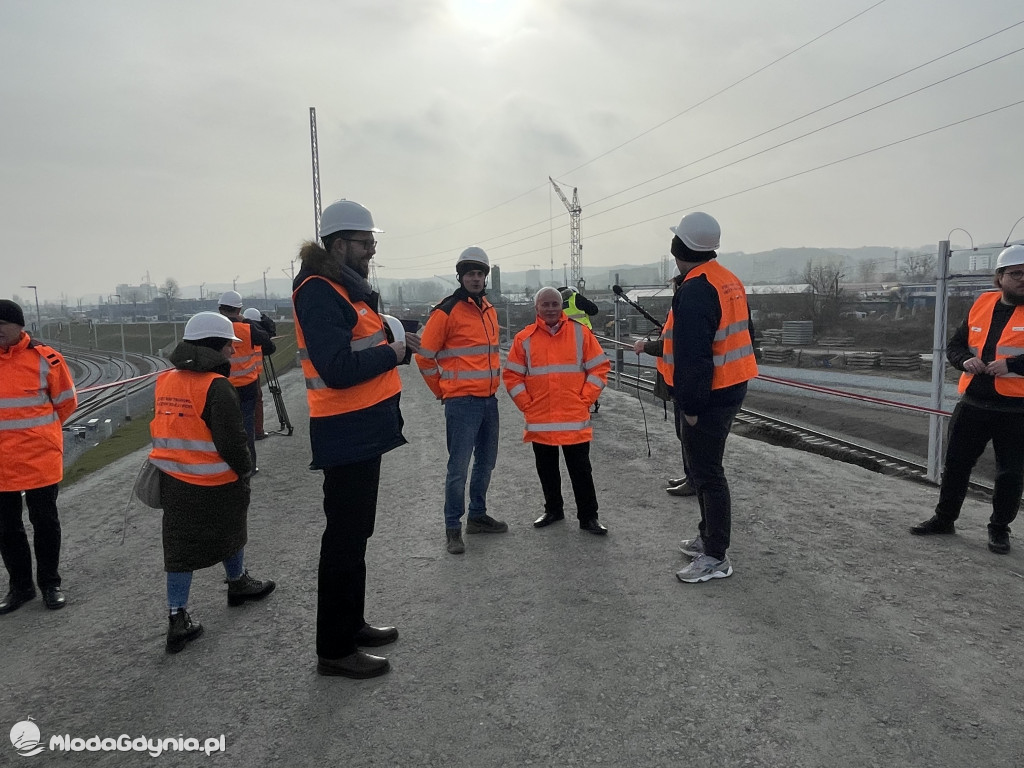 PKP PLK - Nowe wiadukty usprawnią przewóz ładunków do portu w Gdyni