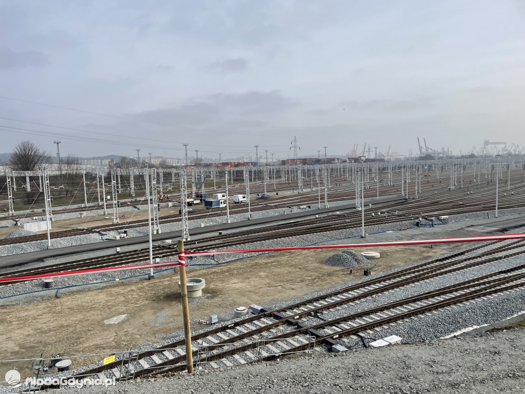 PKP PLK - Nowe wiadukty usprawnią przewóz ładunków do portu w Gdyni