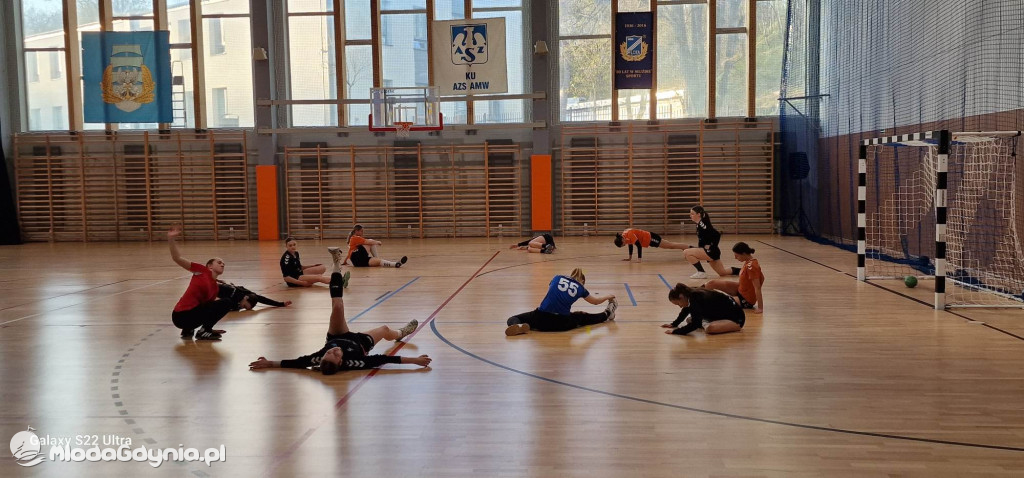 SPR AMW Gdynia - UKS Morski Sianów 28:33
