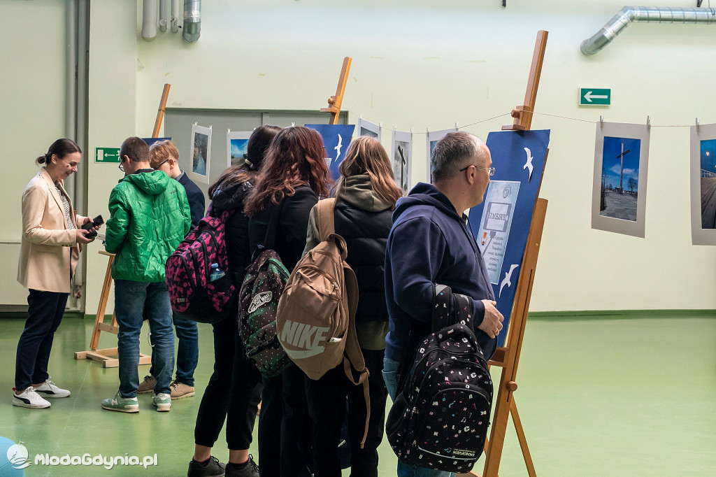 I GDYŃSKI KONKURS '' FOTOGRAFICZNE WARIACJE - łap chwile z perspektywy gdyńskiego przechodnia''