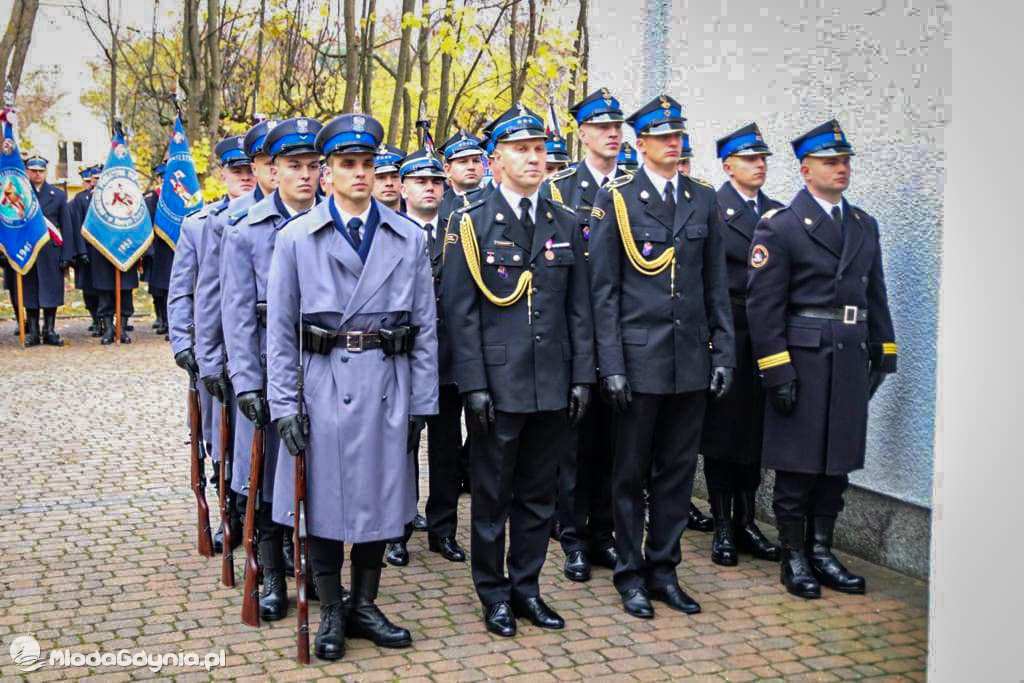 Pogrzeb st. sekc. Bartosza Błyskala - strażaka-nurka, który poszukiwała Grzegorz Borysa