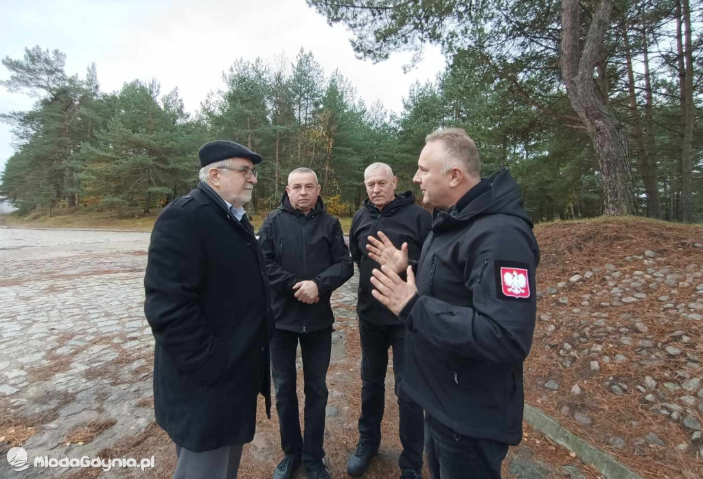 Uczcili pamięć o internowaniu w 1982 roku do obozu w Czarnem
