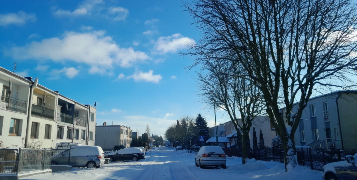 Białe, zasypane Chojnice na początku stycznia 2026