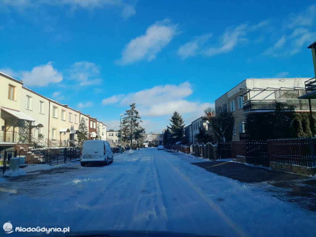 Białe, zasypane Chojnice na początku stycznia 2026