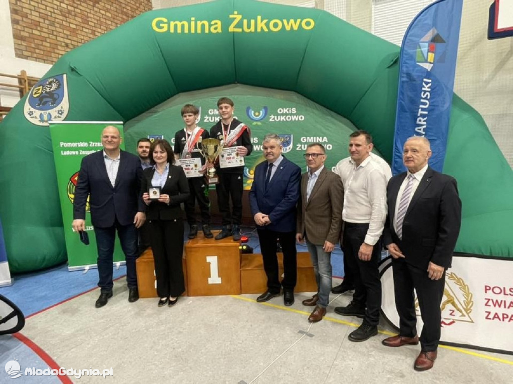 Młodzi zapaśnicy walczyli o Mistrzostwo Polski w Żukowie
